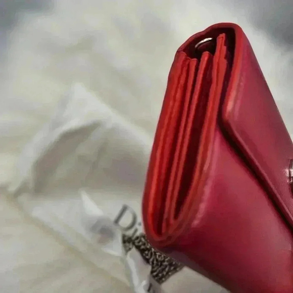 Dior Rendezvous Red Leather Wallet-On-Chain - Picture 8 of 16
